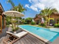 Tropical Oasis 5mins from Beach - Villa Atmo 3 BR - Bali バリ島 - Indonesia インドネシアのホテル