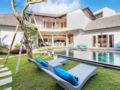 Tropical & Tranquil 7BR in Seminyak-Hiburan Villas - Bali - Indonesia Hotels