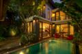 Villa Devi*Relax*Big Pool*Rooftop*Netflix* - Bali バリ島 - Indonesia インドネシアのホテル