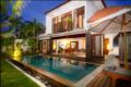 Villa Erja 3 br - private pool-close Seminyak - Bali バリ島 - Indonesia インドネシアのホテル
