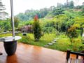 WILTSHIRE @ DAGO PAKAR - Affordable hillside villa - Bandung バンドン - Indonesia インドネシアのホテル