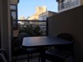 La Mer Beach Apartment - 2 Bed Balcony & Parking - Tel Aviv - Israel Hotels