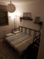 Private Bed and Bathroom in Netanya - Netanya ネタニヤ - Israel イスラエルのホテル
