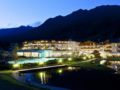 Hotel Schneeberg Family Resort & SPA - Racines ラチーネス - Italy イタリアのホテル