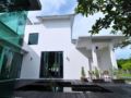 Bungalow In A Village - Malacca - Malaysia Hotels