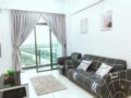 Luxury Condo HomeStay 3BR 8Pax @ Bukit Indah / JB - Johor Bahru ジョホールバル - Malaysia マレーシアのホテル