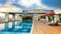 Modern Deluxe Suite w/ Stunning Infinity Pool - Kuala Lumpur - Malaysia Hotels