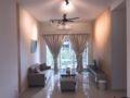 Parkland Residence Triple D Home stay Pool View - Malacca - Malaysia Hotels