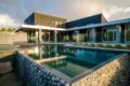 Karaka Lifestyle Premium Vacation Home with Pool - Auckland オークランド - New Zealand ニュージーランドのホテル