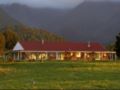 Misty Peaks Boutique Accommodation - Fox Glacier - New Zealand Hotels
