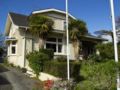 The Gables B&B - Picton - New Zealand Hotels