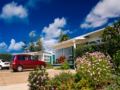 Tudor Apartments - Norfolk Island Hotels