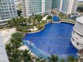 1BR with COMPLETE AMENETIES @ AZURE (Pool View) - Manila マニラ - Philippines フィリピンのホテル