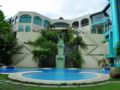 Bohol Plaza Resort and Restaurant - Bohol - Philippines Hotels