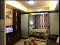 Cozy 1 bedroom w/ wifi and cable facing amenities - Davao City ダバオ - Philippines フィリピンのホテル