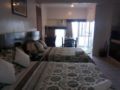 Friends & Family Suite, Tagaytay Prime Residences - Tagaytay - Philippines Hotels