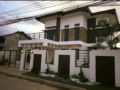 Modern House in the City - Angeles / Clark - Philippines Hotels