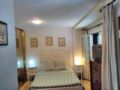 SUITE IN HOUSE ON THE HEART OF LISBON - Lisbon - Portugal Hotels