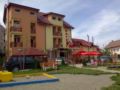 Hotel Q Brasov - Brasov ブラショヴ - Romania ルーマニアのホテル