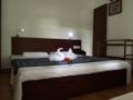 Waves Guest House & Turtle Restaurant - Hikkaduwa - Sri Lanka Hotels