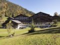 HUUS Gstaad - Saanen ザーネン - Switzerland スイスのホテル