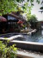 102 Residence - Chiang Mai チェンマイ - Thailand タイのホテル