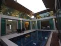 Areca Pool Villa - Phuket プーケット - Thailand タイのホテル