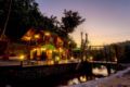 Evergreen resort resturant - Chiang Mai チェンマイ - Thailand タイのホテル