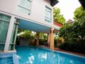 Nagawari 5 Bedrooms Pool Villa - Pattaya - Thailand Hotels