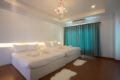 Private house in CM gate,kitchen,Pool,gym,8 guests - Chiang Mai チェンマイ - Thailand タイのホテル