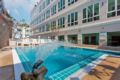 Purple Sky Resort | 24BR w Pool & 50m to Beach - Pattaya パタヤ - Thailand タイのホテル