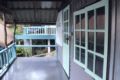 Small house with twin beds next to coworking space - Koh Phangan - Thailand Hotels