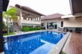 Stylish LUX pool Villa - Phuket プーケット - Thailand タイのホテル