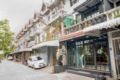 walk to the temples from old city town house - Chiang Mai - Thailand Hotels