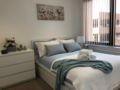 Stunning one bedroom apartment by Creatick - Reading レディング - United Kingdom イギリスのホテル