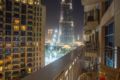 Downtown Burj Khalifa View Balcony Apartment, Pool - Dubai ドバイ - United Arab Emirates アラブ首長国連邦のホテル