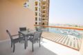 Luxury Studio Apt - Palm Views West - PalmJumeirah - Dubai ドバイ - United Arab Emirates アラブ首長国連邦のホテル