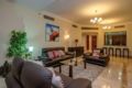 Residence South by Deluxe Holiday Homes - Dubai ドバイ - United Arab Emirates アラブ首長国連邦のホテル