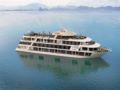 Le Theatre Cruises-Wonder on Lan Ha Bay - Halong - Vietnam Hotels