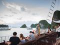 Luxury Imperial Cruise Halong - Halong - Vietnam Hotels