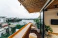 The Autumn Homestay- cozy, lake view, with balcony - Hanoi - Vietnam Hotels